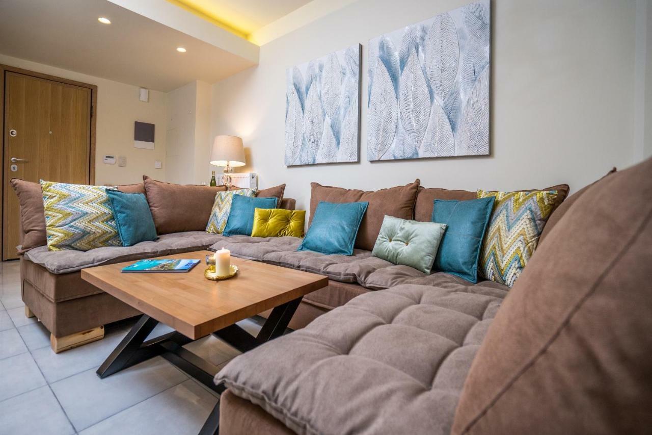 הרסוניסוס Lemar Luxury Apartments מראה חיצוני תמונה
