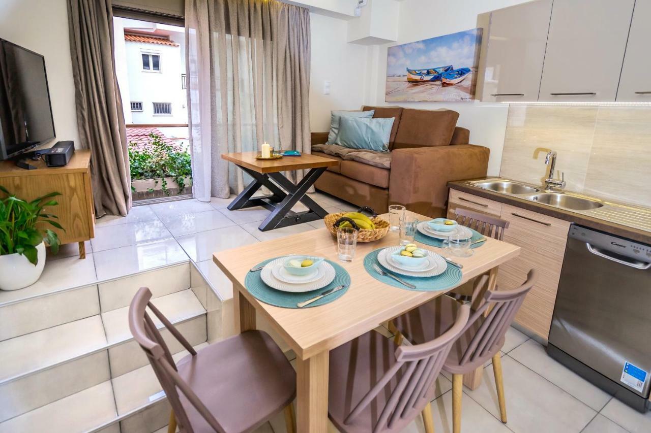 הרסוניסוס Lemar Luxury Apartments מראה חיצוני תמונה