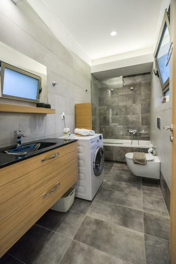 הרסוניסוס Lemar Luxury Apartments מראה חיצוני תמונה