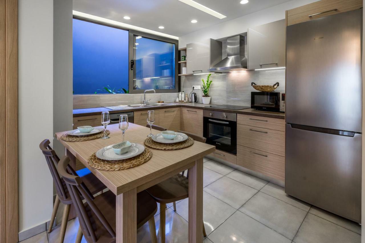הרסוניסוס Lemar Luxury Apartments מראה חיצוני תמונה